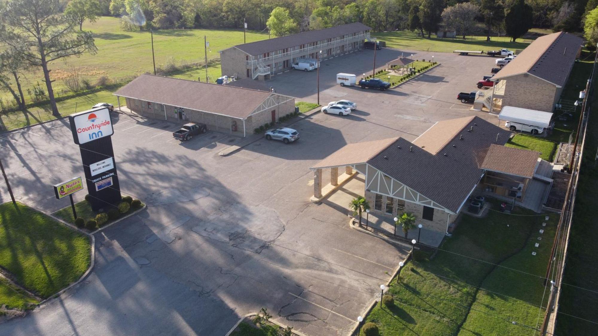 Countryside Inn Malakoff Zewnętrze zdjęcie